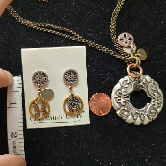 Coldwater Creek Tri Tone Texture Long Necklace and Earrings! - Picture 7 of 11